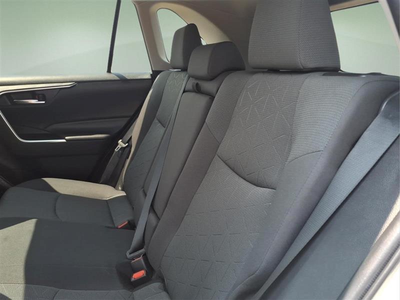 Toyota RAV4 Hybrid XLE 2022