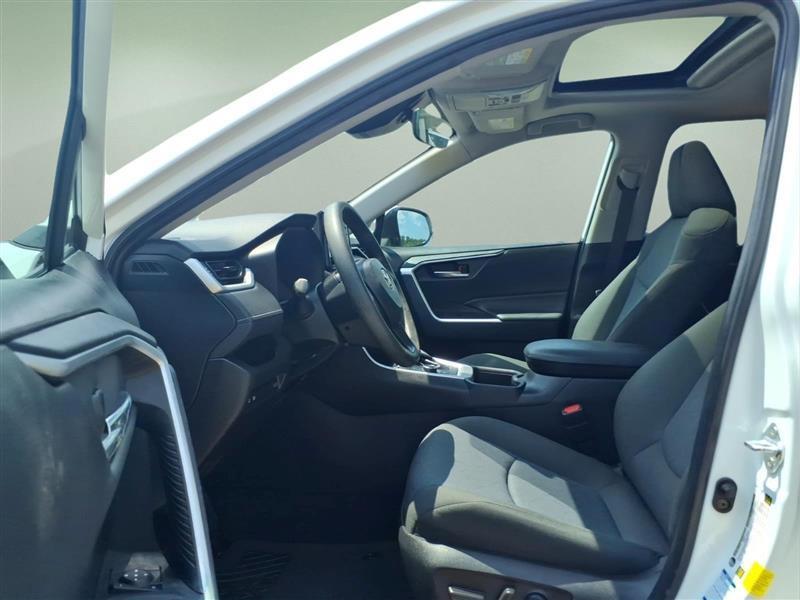 Toyota RAV4 Hybrid XLE 2022