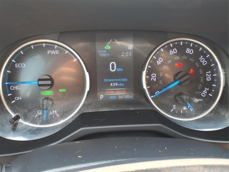 Toyota RAV4 Hybrid XLE 2022