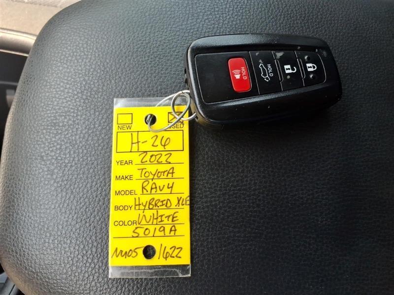 Toyota RAV4 Hybrid XLE 2022