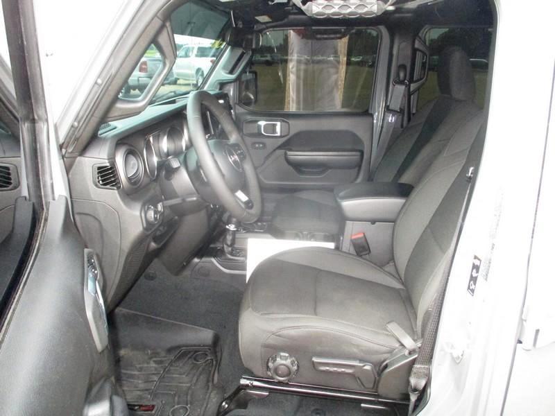 Jeep Wrangler Unlimited Sport 2023
