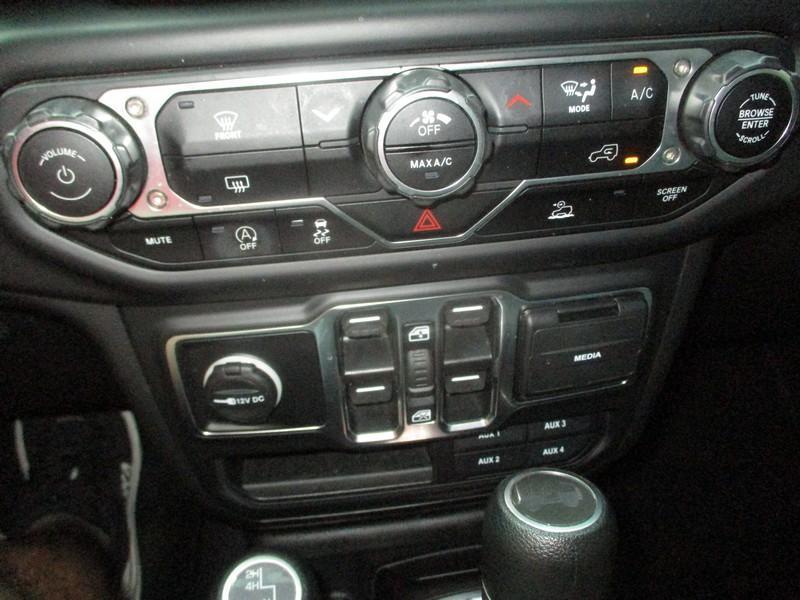 Jeep Wrangler Unlimited Sport 2023