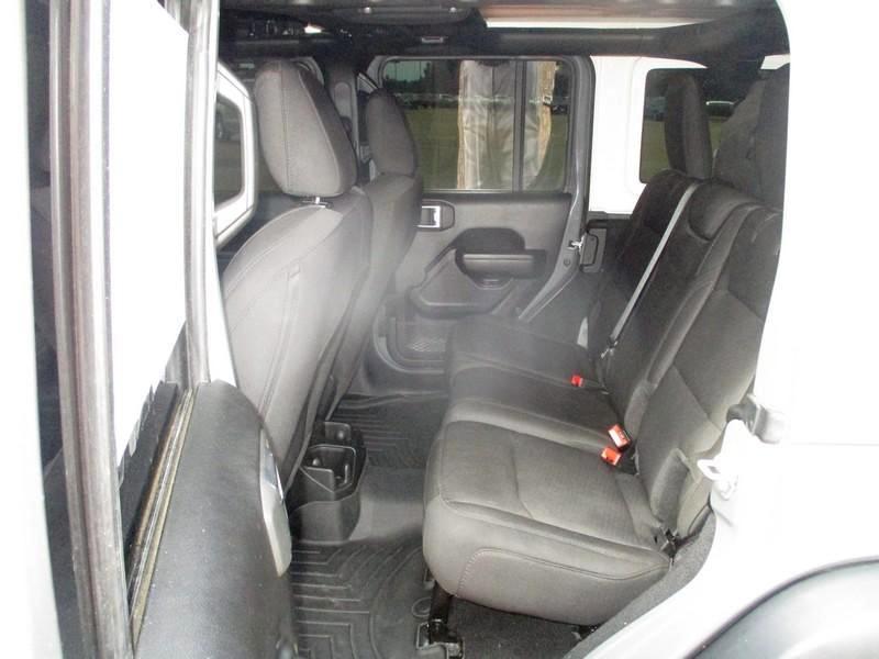 Jeep Wrangler Unlimited Sport 2023