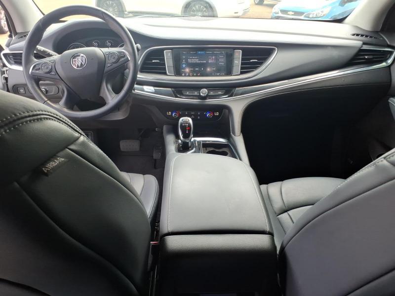 Buick Enclave Essence FWD 2021
