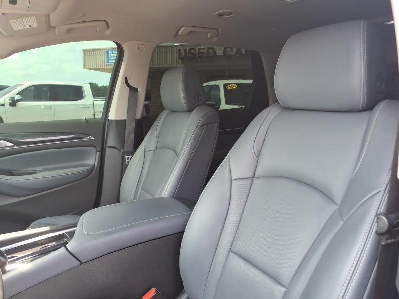 Buick Enclave Essence FWD 2021