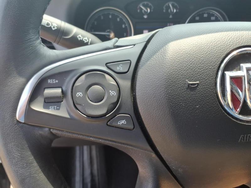 Buick Enclave Essence FWD 2021