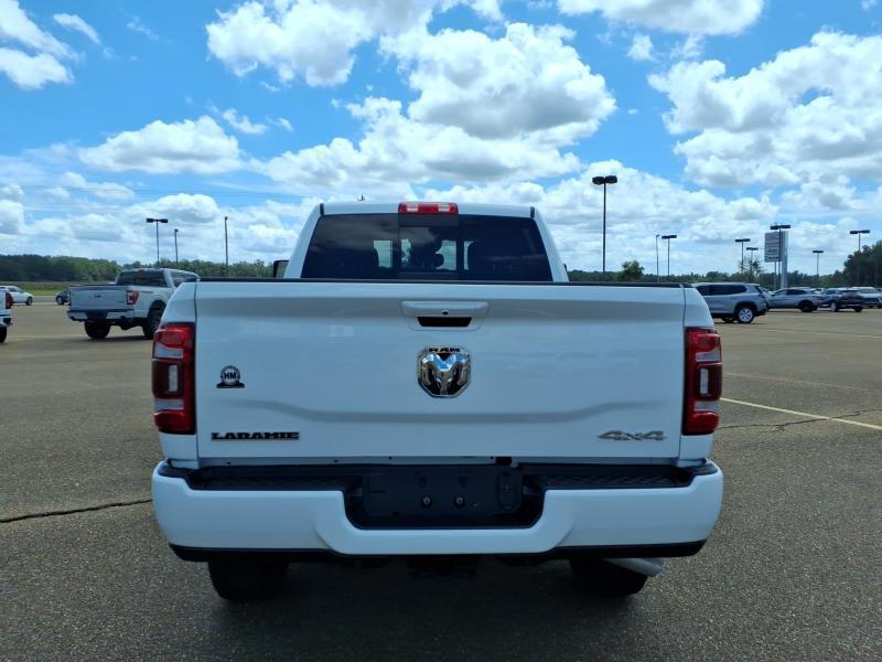 RAM 2500 Laramie Crew Cab SWB 4WD 2024