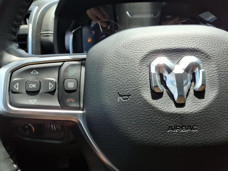 RAM 2500 Laramie Crew Cab SWB 4WD 2024