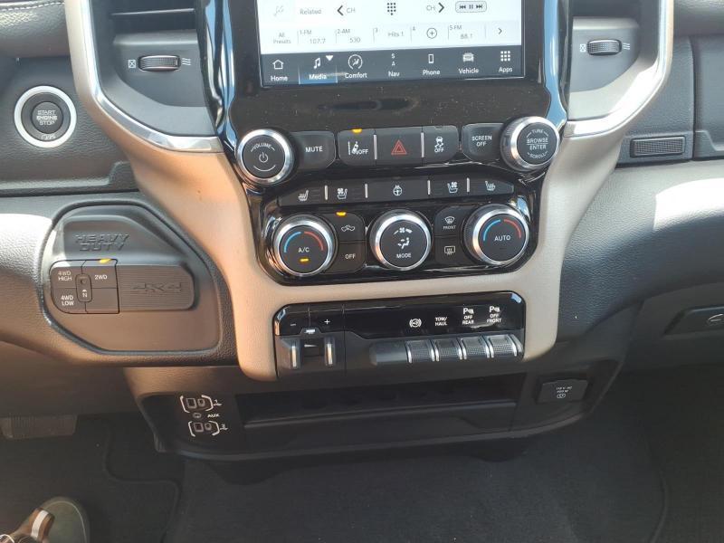 RAM 2500 Laramie Crew Cab SWB 4WD 2024