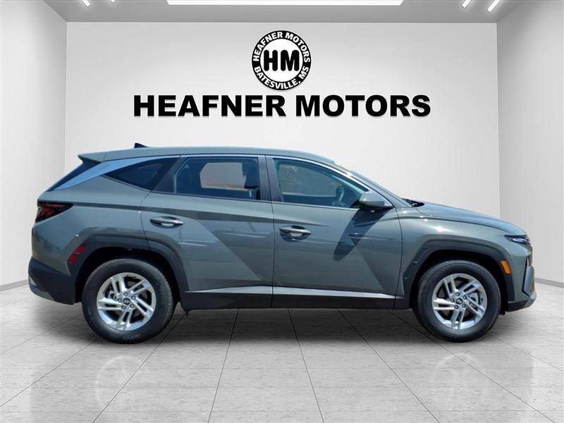 Hyundai Tucson SE 2026