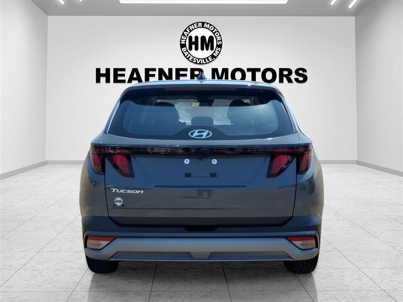 Hyundai Tucson SE 2026