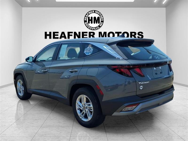 Hyundai Tucson SE 2026
