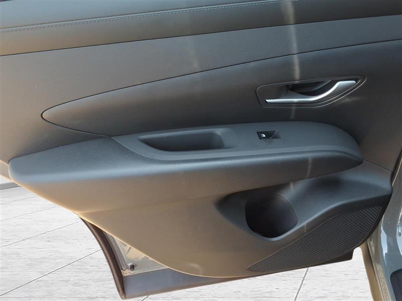 Hyundai Tucson SE 2026