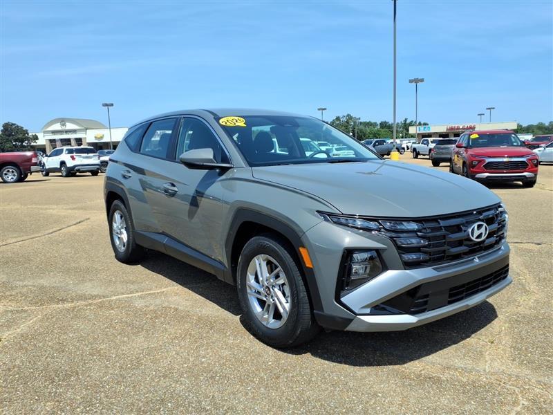 Gray 2026 Hyundai Tucson SUV / Crossover Front-Wheel Drive Automatic
