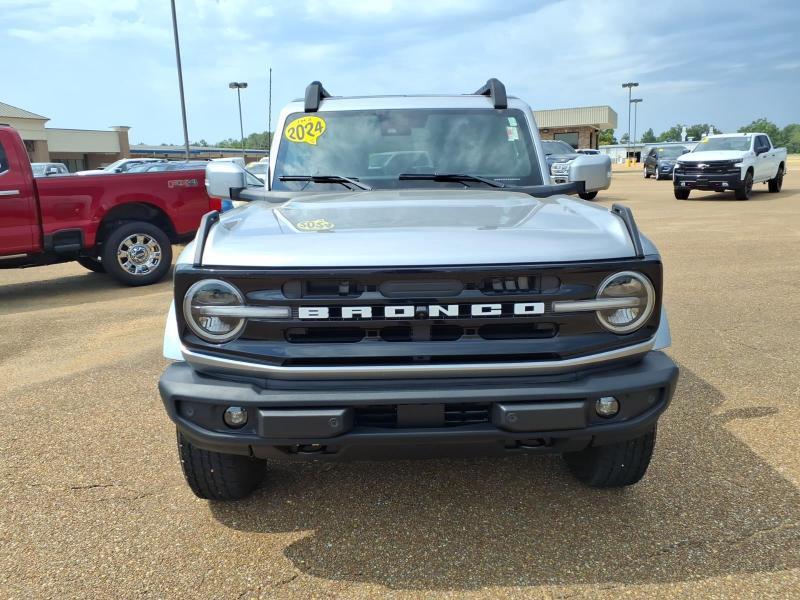 Ford Bronco Outer Banks 4-Door 2024