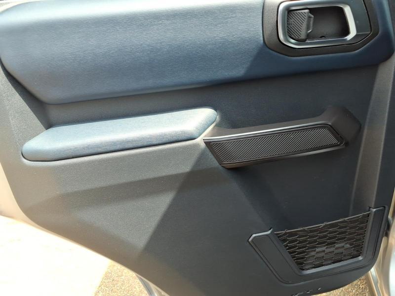 Ford Bronco Outer Banks 4-Door 2024