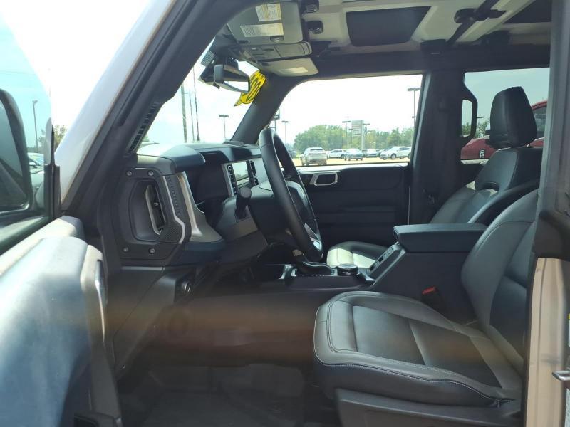 Ford Bronco Outer Banks 4-Door 2024