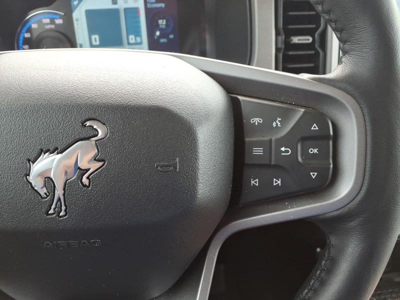 Ford Bronco Outer Banks 4-Door 2024