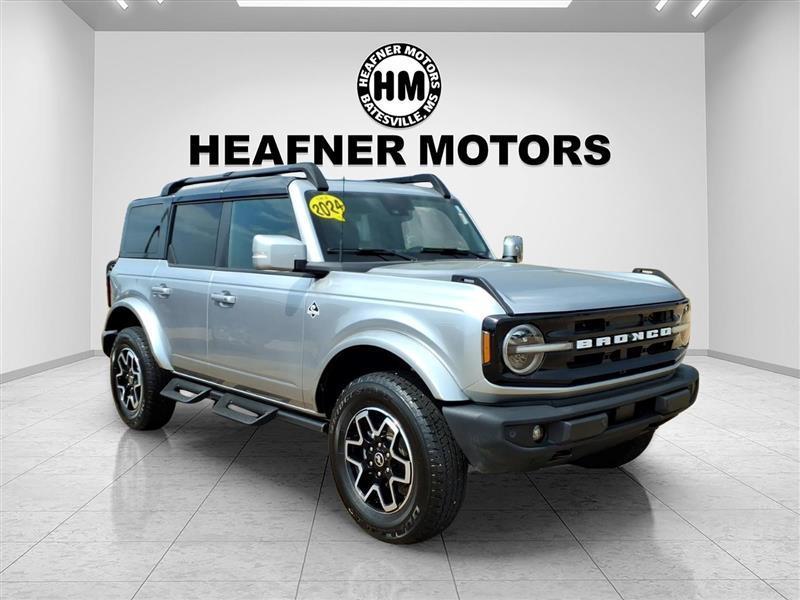2024 Ford Bronco 4-Door Outer Banks