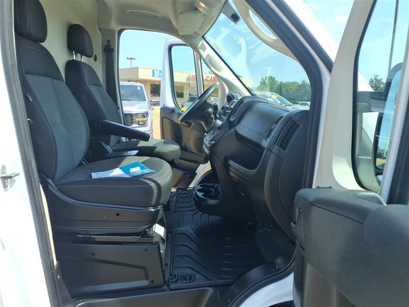 RAM Promaster 1500 Low Roof Tradesman 136-in. WB 2019