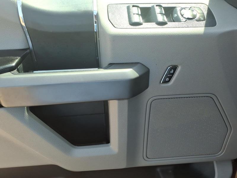 Ford F-150 XLT SuperCrew 4WD 2019