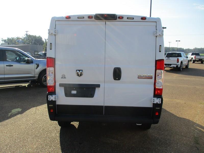 RAM Promaster 1500 Low Roof 136-in. WB 2020