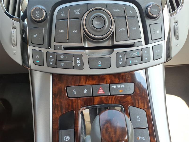 Buick LaCrosse Premium Package 1, w/Leather 2012