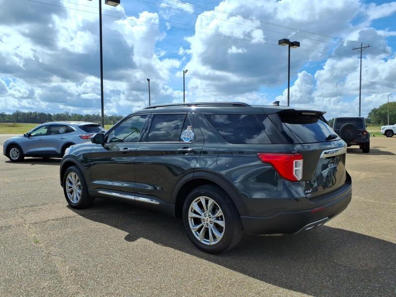 Ford Explorer XLT 2023
