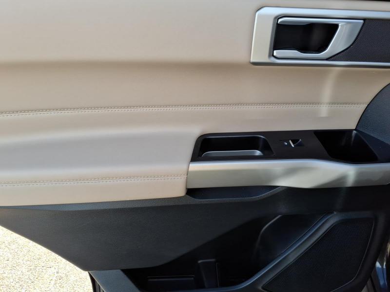 Ford Explorer XLT 2023