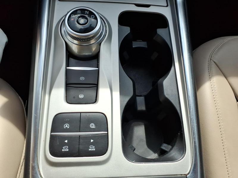 Ford Explorer XLT 2023