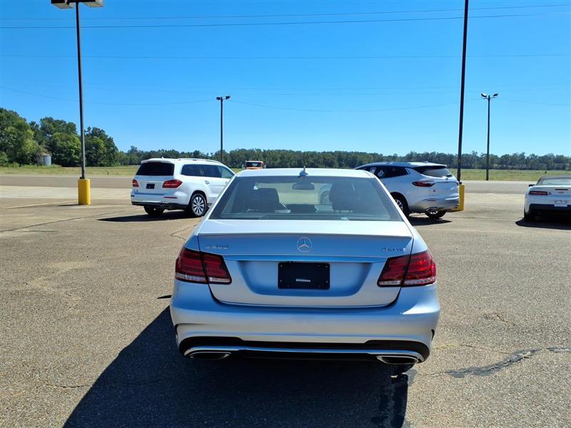 Mercedes-Benz E-Class E350 Sport 4MATIC Sedan 2016