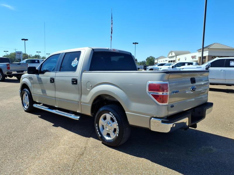 Ford F-150 Lariat SuperCrew 5.5-ft. Bed 2WD 2010