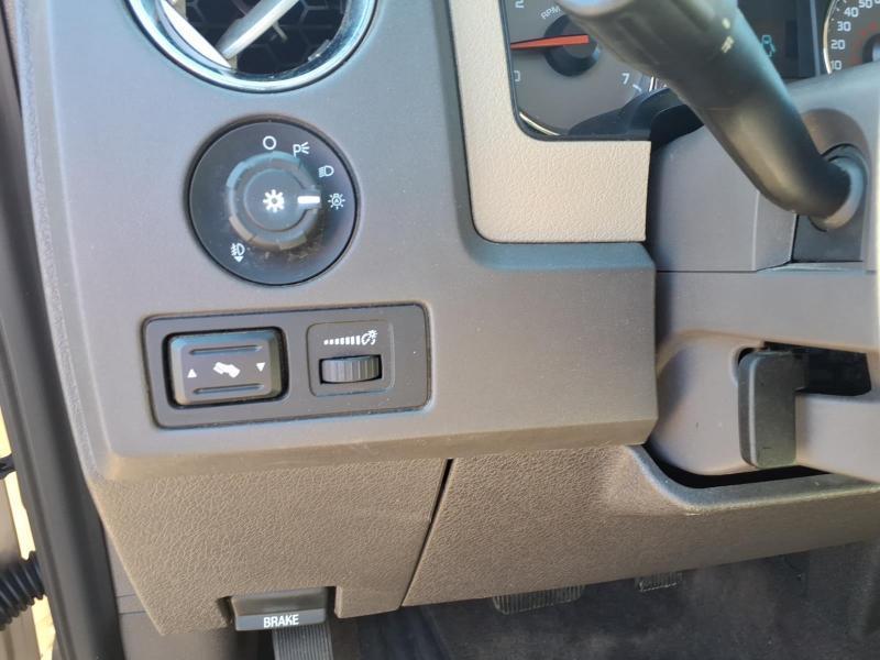 Ford F-150 Lariat SuperCrew 5.5-ft. Bed 2WD 2010
