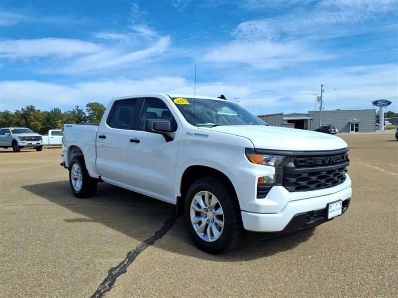 2023 Chevrolet Silverado 1500 Custom Crew Cab 4WD