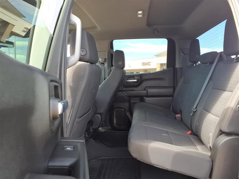 Chevrolet Silverado 1500 Custom Crew Cab 4WD 2023
