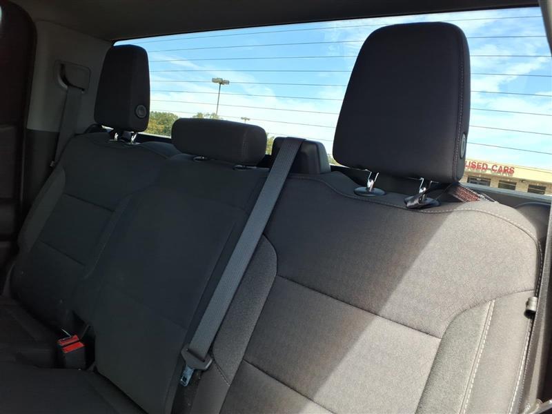 Chevrolet Silverado 1500 Custom Crew Cab 4WD 2023