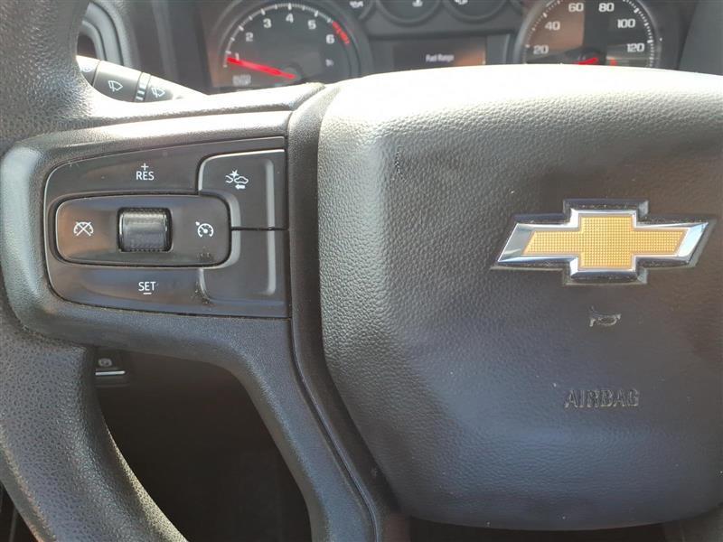 Chevrolet Silverado 1500 Custom Crew Cab 4WD 2023