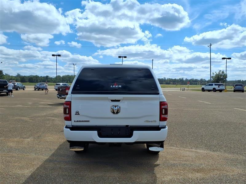 RAM 2500 Laramie Crew Cab SWB 4WD 2024