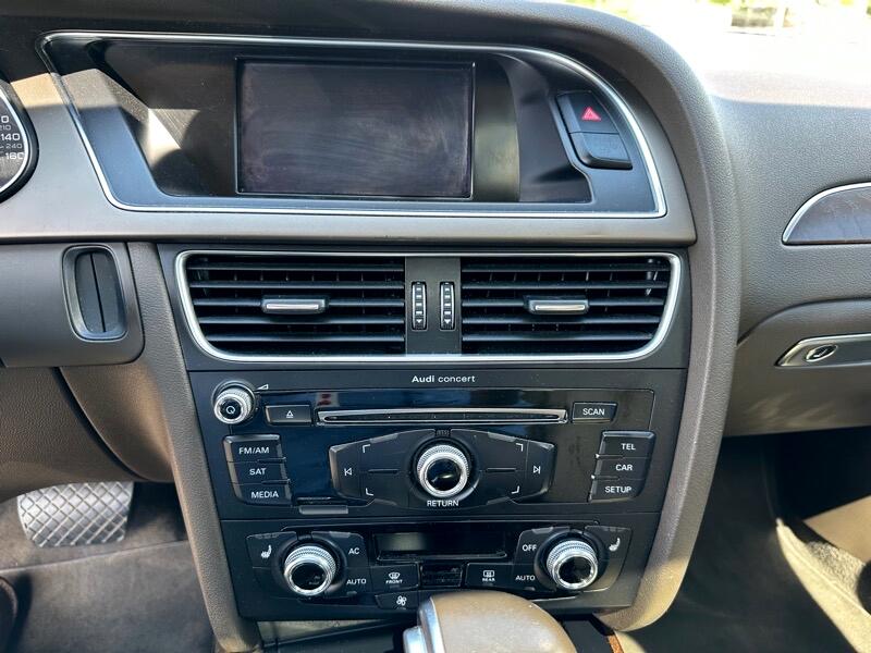 Audi A4 2.0T Sedan quattro Tiptronic 2014