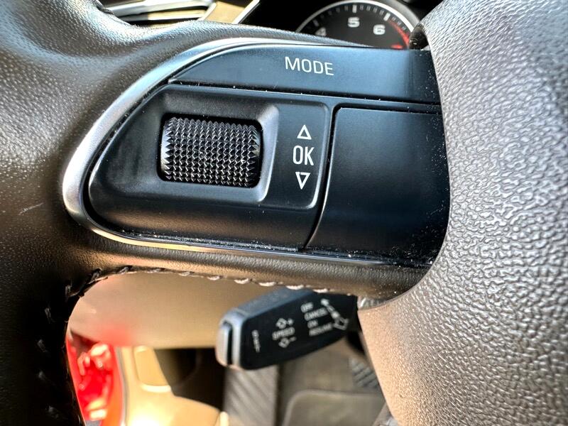 Audi A4 2.0T Sedan quattro Tiptronic 2014