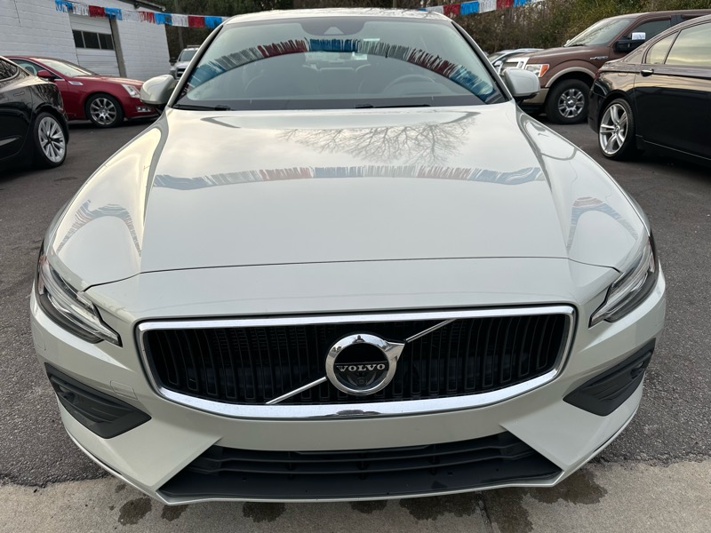 Volvo S60 T5 Momentum 2019