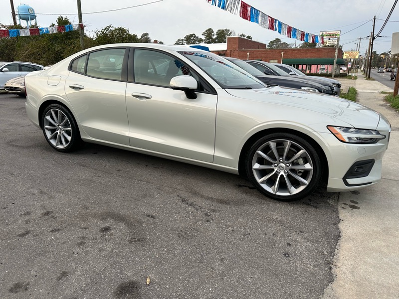 Volvo S60 T5 Momentum 2019