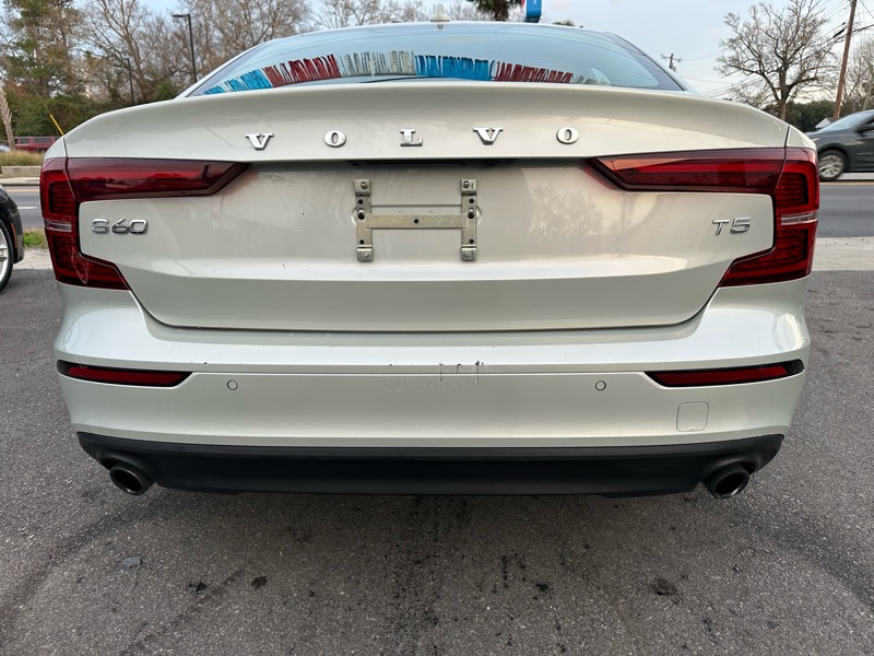 Volvo S60 T5 Momentum 2019