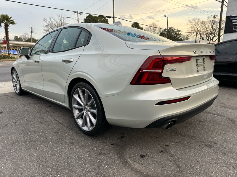 Volvo S60 T5 Momentum 2019