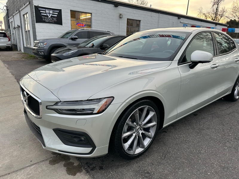 Volvo S60 T5 Momentum 2019