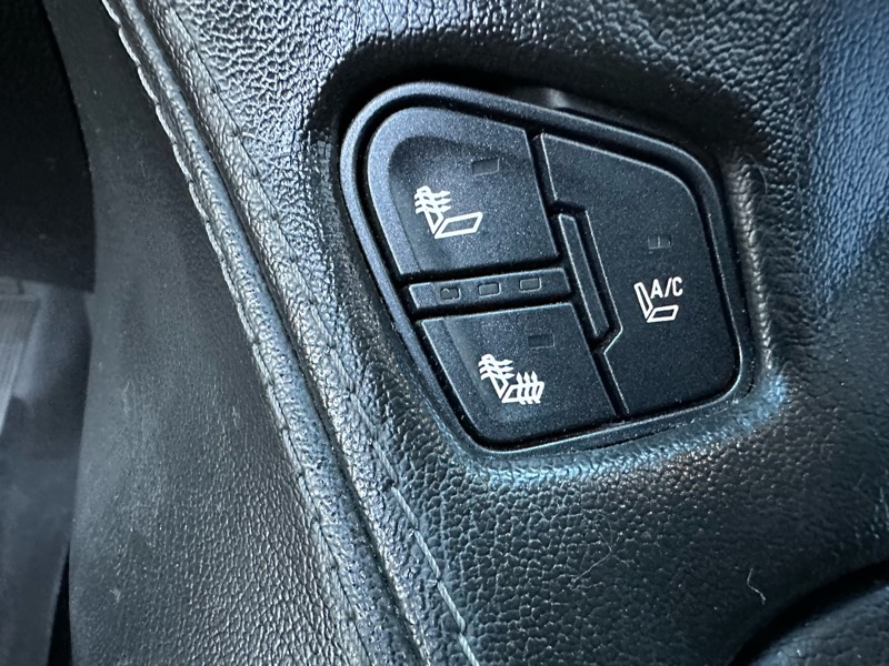 Chevrolet Tahoe 1500 4dr 2015