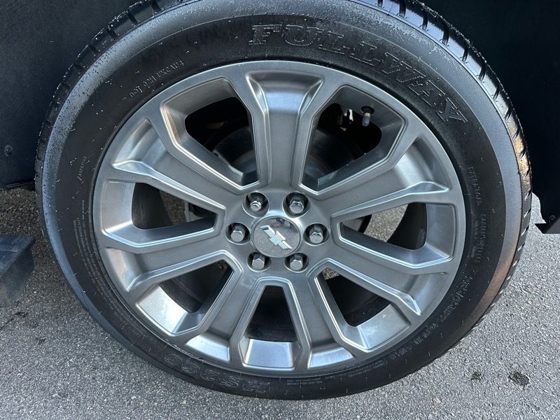 Chevrolet Tahoe 1500 4dr 2015