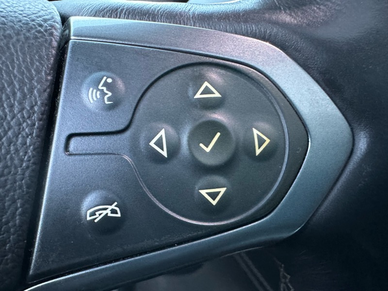 Chevrolet Tahoe 1500 4dr 2015