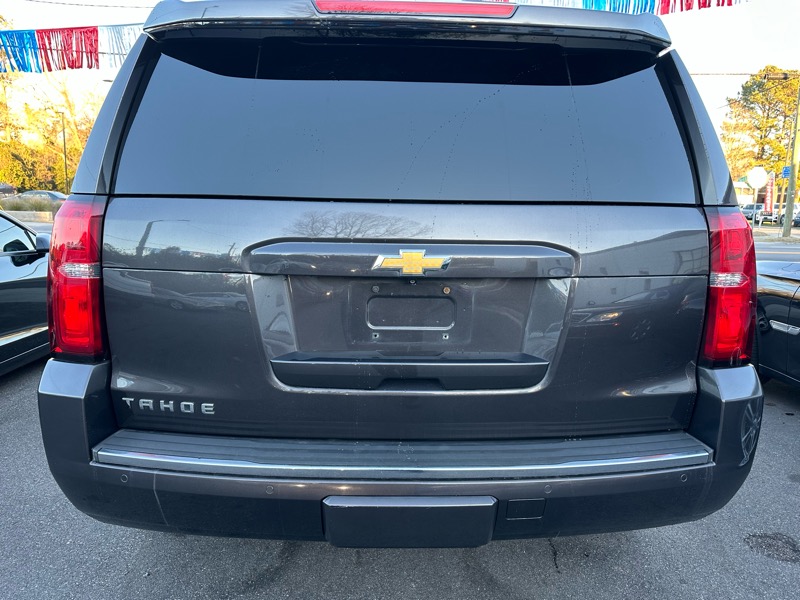 Chevrolet Tahoe 1500 4dr 2015