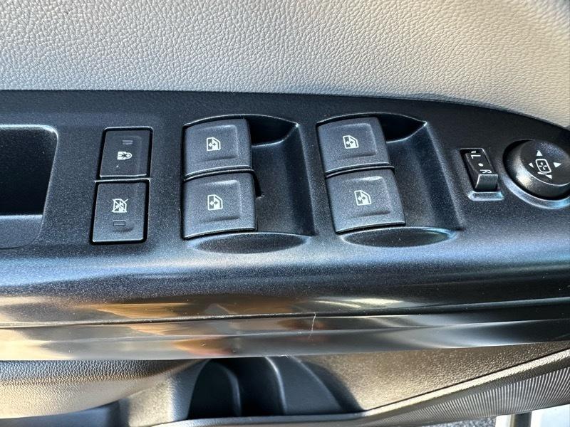 Chevrolet Colorado WT Crew Cab 2WD Short Box 2021